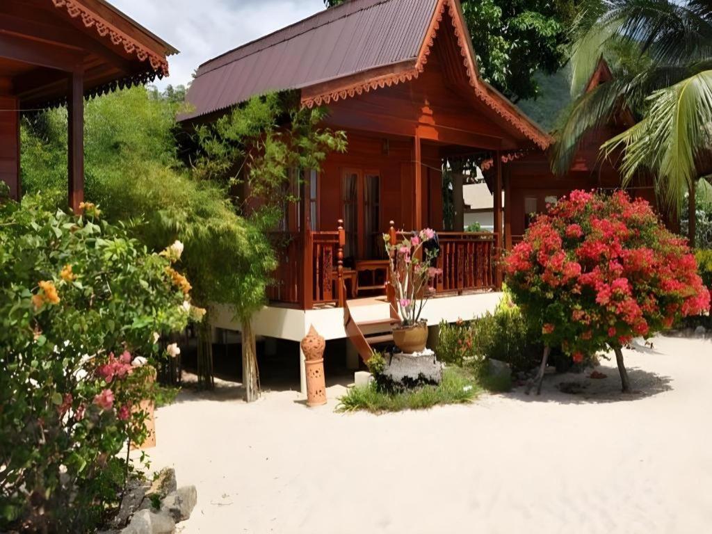 Phangan Rainbow Bungalows Baan Khai Exterior photo